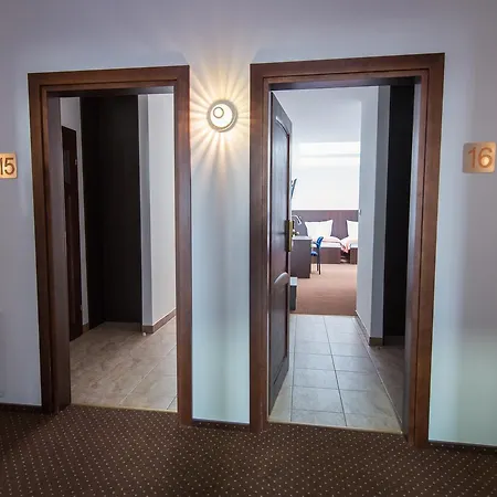 First Hotel 2*